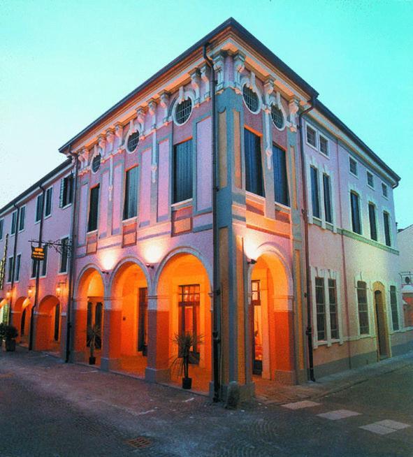 Aldo Moro Hotel Montagnana (Veneto)